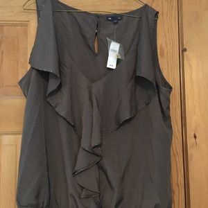 GAP Sleeveless blouse NWT